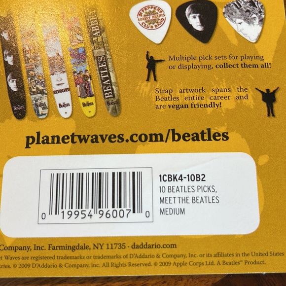 NEW IN PACKAGE - "WITH THE BEATLES" GUITAR PICKS - SET OF 10 - Picture 3 of 4
